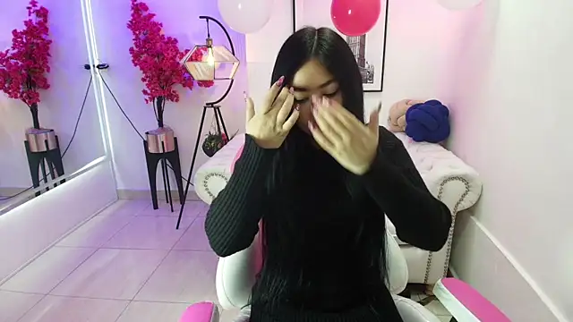 Carolina cherry online show from February 18, 12:01 pm