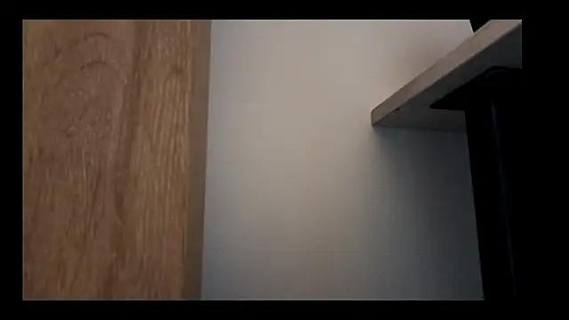 Snapshot of vickvalencia2 chatting on February 20, 2:28 pm vickvalencia2 online show from February 20, 2:28 pm