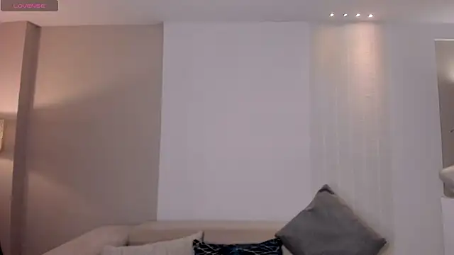 ValeriaRossi  online show from February 17, 12:12 pm