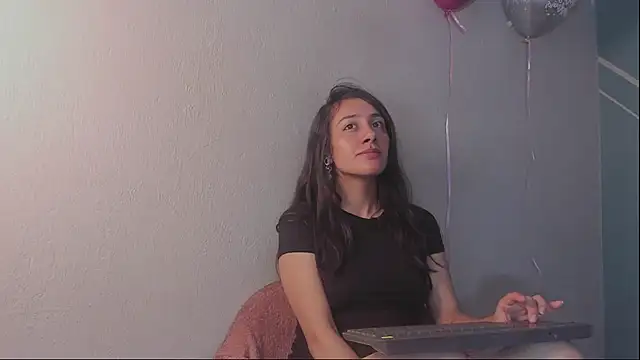 Lucy-Bluesea online show from February 25, 10:41 pm