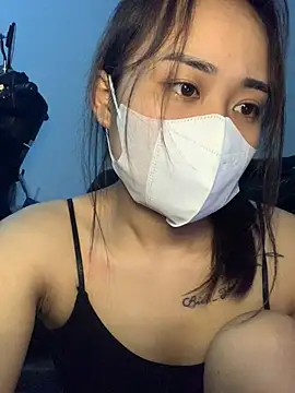 Snapshot of NinaBaby22 chatting on March 1, 3:58 pm NinaBaby22 online show from March 1, 3:58 pm