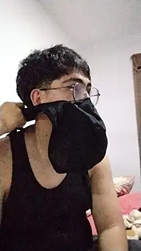 Snapshot of velvetcake_ chatting on December 18, 4:07 am velvetcake online show from December 18, 4:07 am