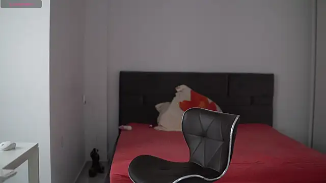 MiraBennet online show from April 17, 6:16 am