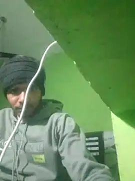 Snapshot of cutee_bhabhi12 chatting on December 16, 12:21 pm cutee bhabhi12 online show from December 16, 12:21 pm