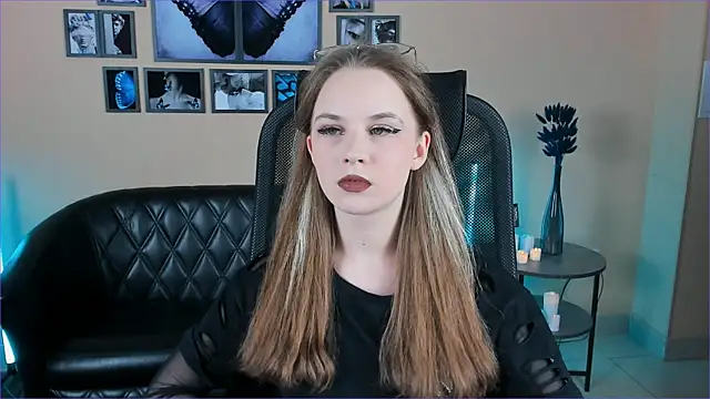 SsoniaRay online show from December 17, 12:11 pm