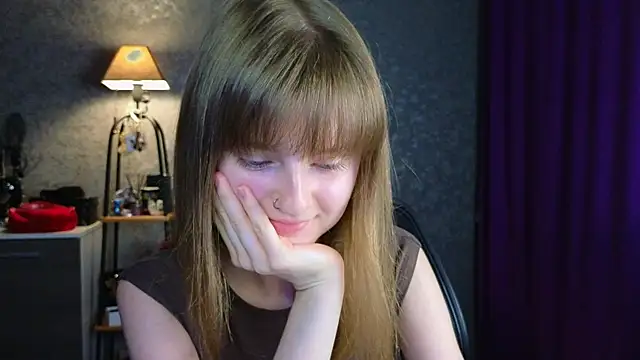 Miss Alisa  online show from June 14, 6:54 pm