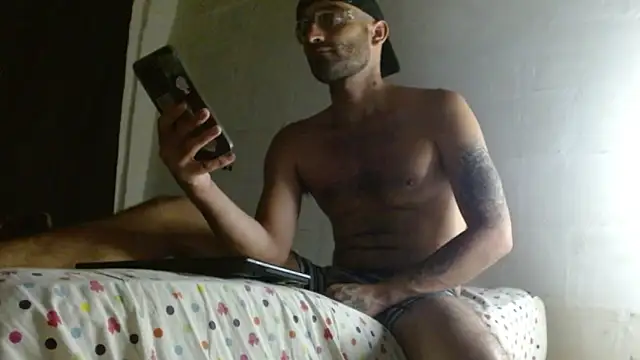 Alex Flame  online show from April 23, 3:52 am