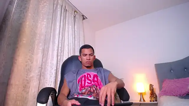 TOMBOYSEXX online show from June 19, 6:01 pm