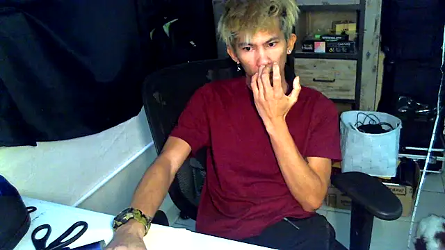 Snapshot of jhaycobXgarcia chatting on March 24, 10:37 pm jhaycobXgarcia online show from March 24, 10:37 pm