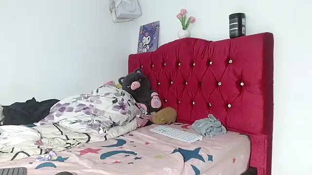 Cristal Very Dirty online show from December 18, 5:13 am