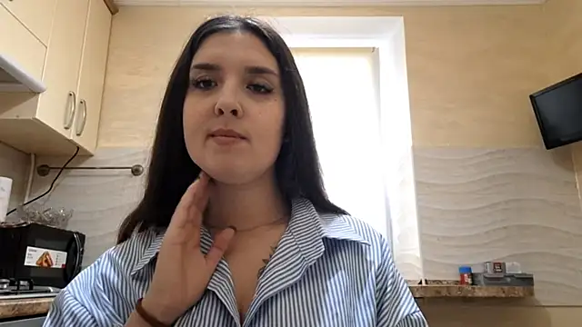 Snapshot of GeorgeannaHalsted chatting on December 15, 11:03 am GeorgeannaHalsted online show from December 15, 11:03 am