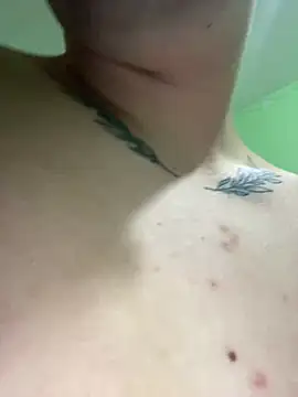 facundoociroo online show from February 14, 1:57 am