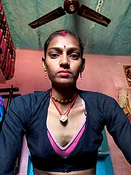 Snapshot of Sabnam_sekhavat chatting on December 23, 8:56 am Sabnam sekhavat online show from December 23, 8:56 am