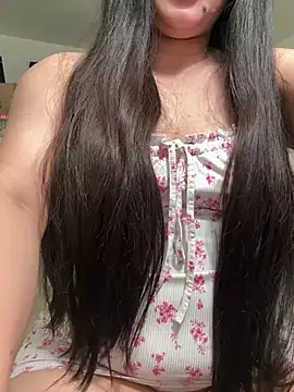 ivanaoficial22 online show from February 9, 5:33 am