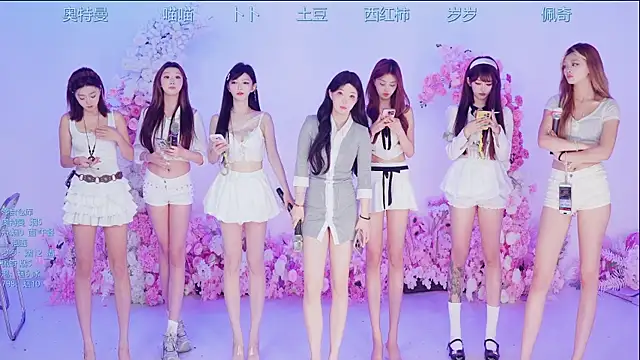 Luckygirls-339 online show from June 25, 12:43 am