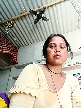 Shreya pandit online show from May 22, 7:26 am