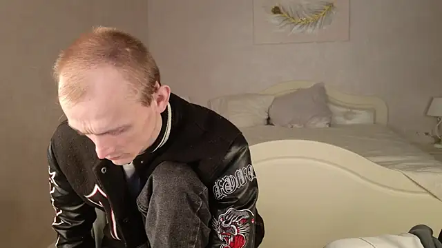 WeksaMur online show from April 12, 8:25 pm