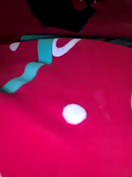 Snapshot of -Queen- chatting on February 15, 2:03 pm -Queen- online show from February 15, 2:03 pm