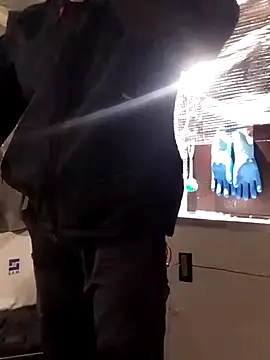 Quebec46 online show from April 13, 9:31 pm