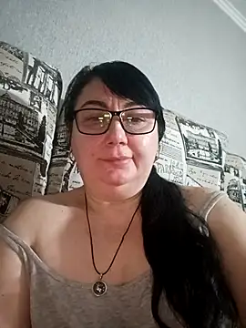 Snapshot of MariSwan222 chatting on February 6, 5:05 pm MariSwan222 online show from February 6, 5:05 pm