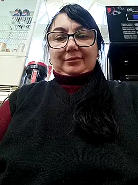 Snapshot of MariSwan222 chatting on February 16, 10:55 am MariSwan222 online show from February 16, 10:55 am