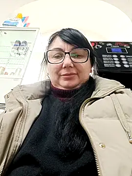 Snapshot of MariSwan222 chatting on February 25, 10:47 am MariSwan222 online show from February 25, 10:47 am