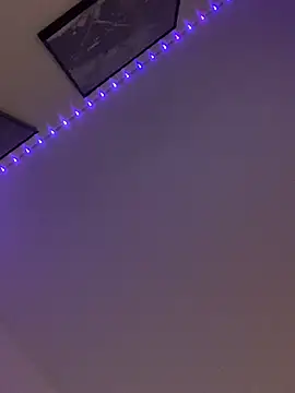 Melissaa00 online show from April 18, 2:10 pm