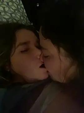 R-OMINALAPELIGROSA21 online show from December 22, 5:21 pm