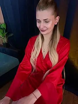 WetHotMilfaa online show from January 13, 12:16 am