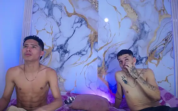 Damian and theo online show from February 9, 7:29 pm