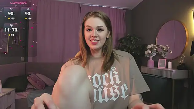 Alison Doody online show from February 13, 7:37 am