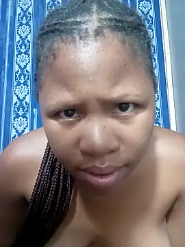 Snapshot of TemptingCloeXx chatting on February 3, 6:00 am TemptingCloeXx online show from February 3, 6:00 am