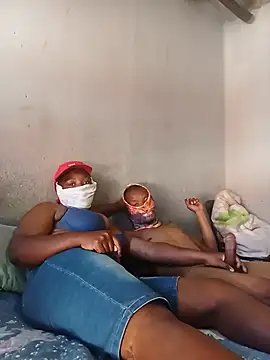 Snapshot of thabisozxz chatting on July 12, 10:06 am thabisozxz online show from July 12, 10:06 am