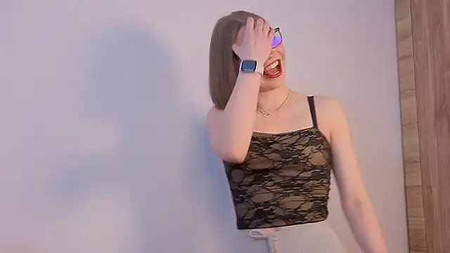 Snapshot of JeaneneWoltz chatting on March 2, 6:04 pm JeaneneWoltz online show from March 2, 6:04 pm