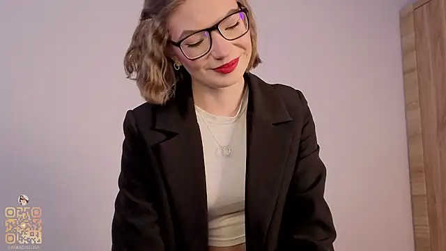 Snapshot of JeaneneWoltz chatting on March 7, 6:05 pm JeaneneWoltz online show from March 7, 6:05 pm