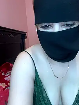 farawla-00 online show from May 23, 11:42 pm