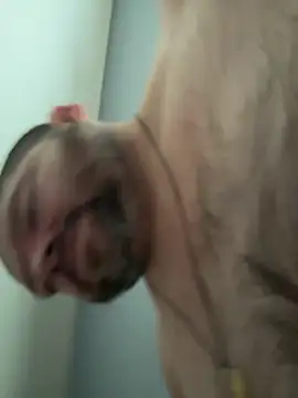 Snapshot of william111970 chatting on December 15, 4:00 pm william111970 online show from December 15, 4:00 pm