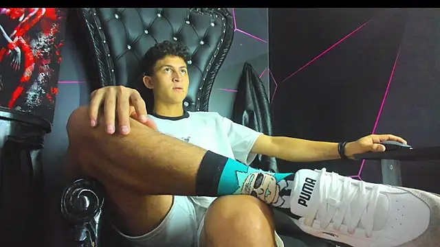 Ethan Waalker online show from February 6, 1:54 am