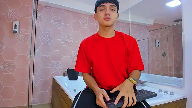  TaylorBlack online show from March 1, 11:45 am