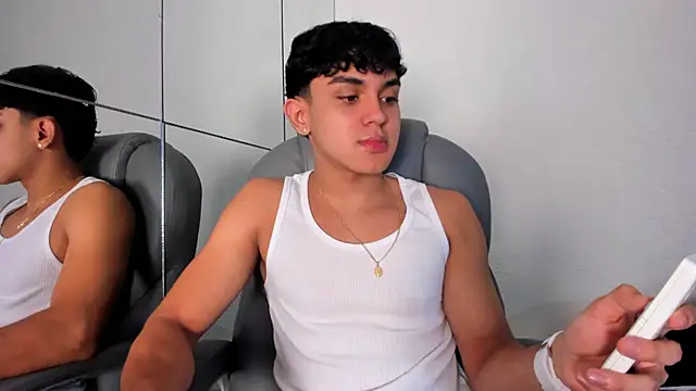  TaylorBlack online show from March 4, 11:38 am