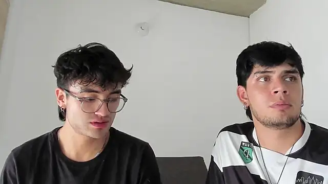 Snapshot of charlie_dicker chatting on February 7, 7:06 pm charlie dicker online show from February 7, 7:06 pm