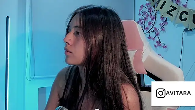 vanesita  online show from February 16, 2:07 am