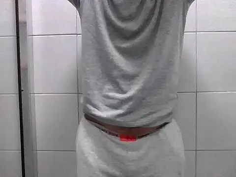 sweetpinoy2027 online show from December 22, 8:50 pm