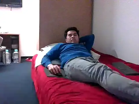 sweetpinoy2027 online show from March 20, 6:13 pm