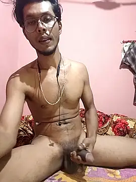 Snapshot of Advikk_GSH chatting on January 13, 8:14 pm Advikk GSH online show from January 13, 8:14 pm