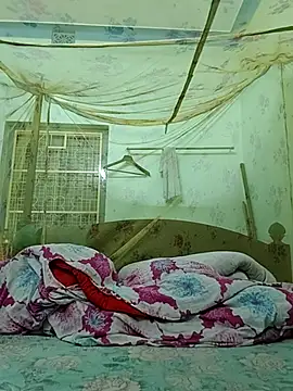 Snapshot of Advikk_GSH chatting on February 2, 9:24 pm Advikk GSH online show from February 2, 9:24 pm