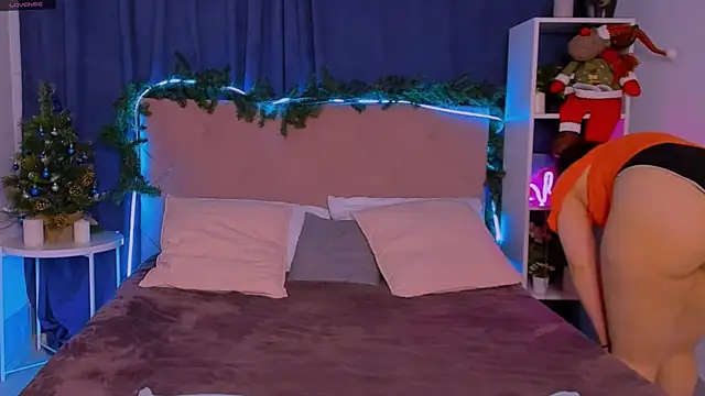 Mary Bryantt online show from January 9, 1:19 am