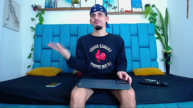 boy Dirty X online show from January 11, 5:45 am