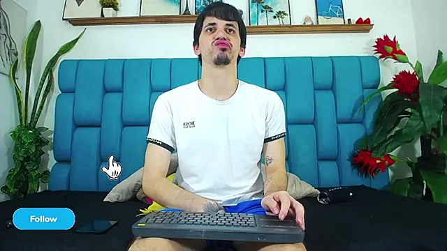 boy Dirty X online show from May 31, 5:15 am