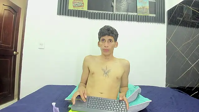 Emer santos online show from March 6, 8:05 pm